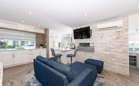 Tropic Isle Boutique Hotel
